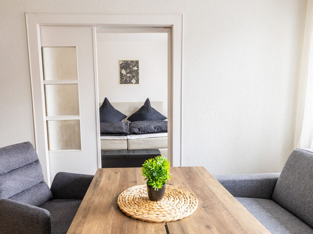 Blick in das Esszimmer im Sehusa Living Apartments in Seesen