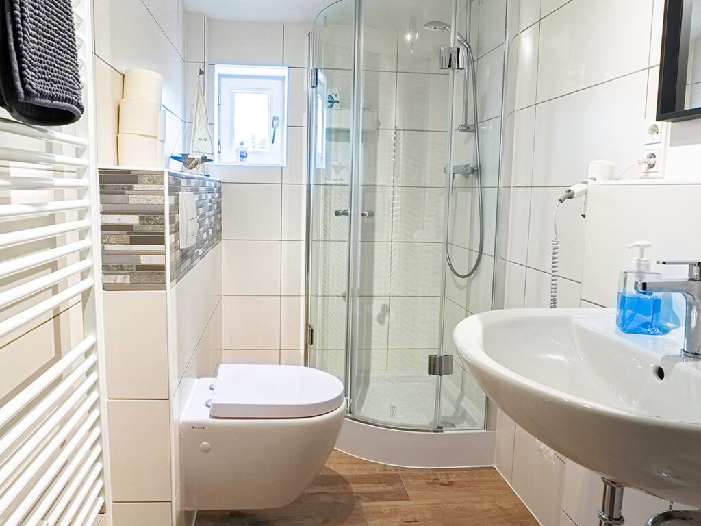 Blick in das Badezimmer im Sehusa Living Apartments in Seesen